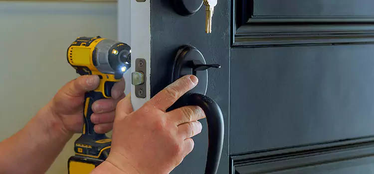 Locksmith Emergency Service Lakefield