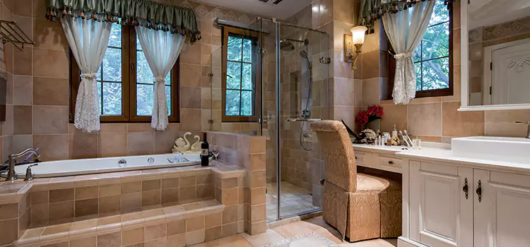 Universal Remodeling Lakefield